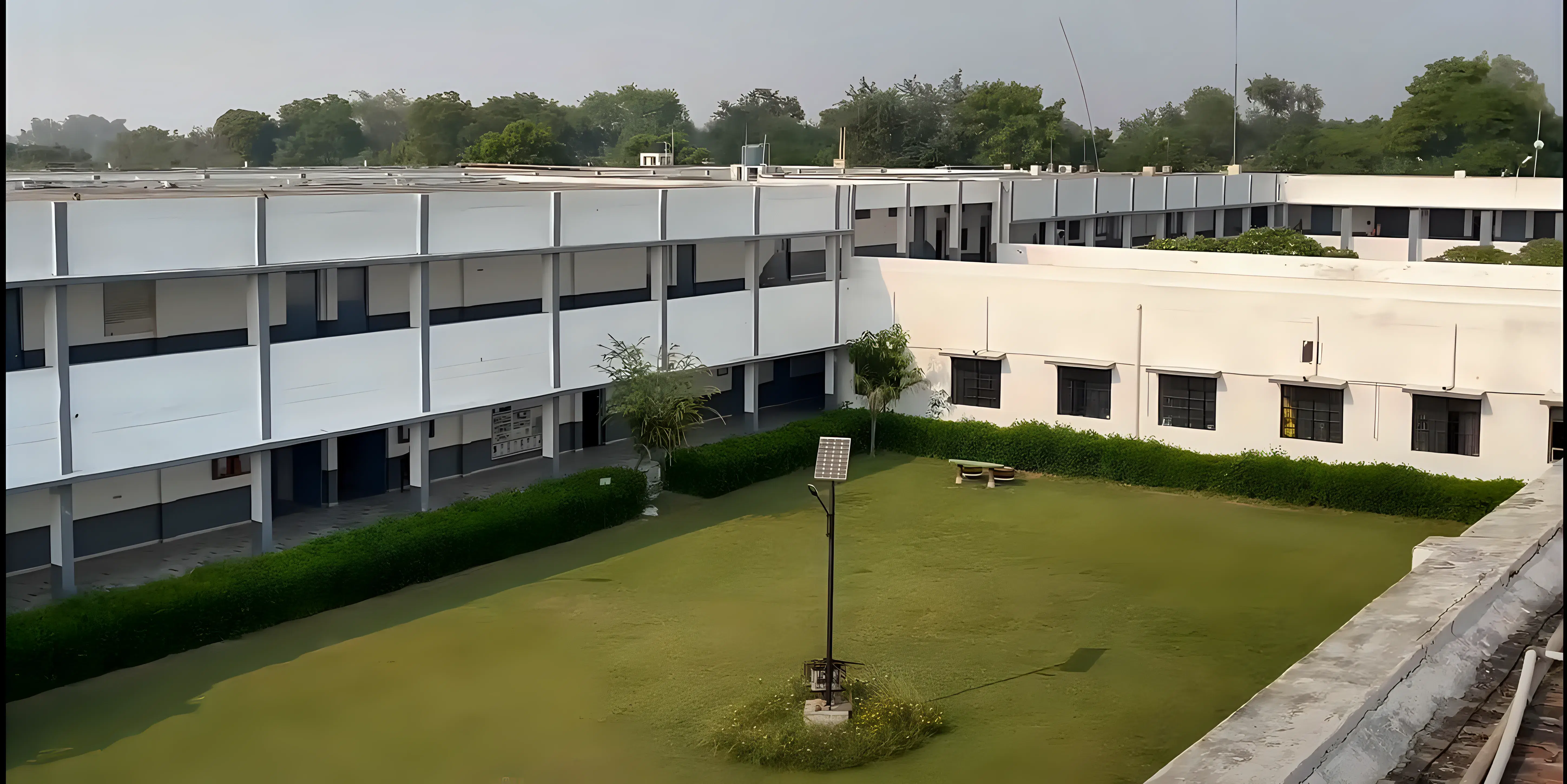 Raja Balwant Singh Engineering Technical Campus Agra infrastructure photo 4